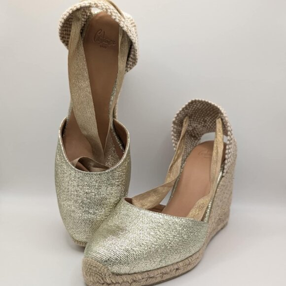 Castaner Wedge - Picture 1 of 1
